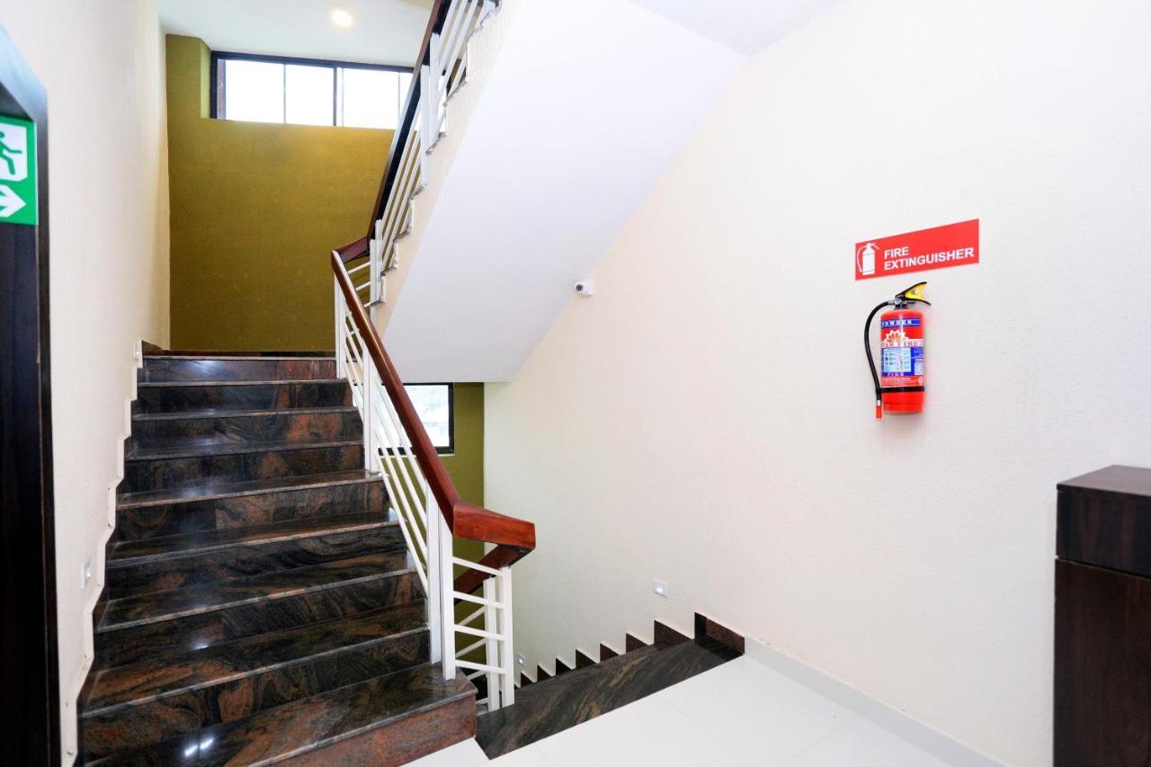 فندق Kochiفي  Capital O 61059 Green Life المظهر الخارجي الصورة